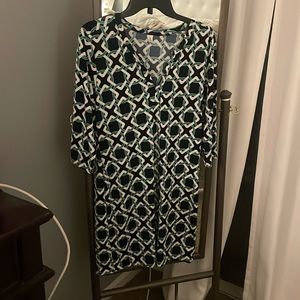 V neck patterned dress